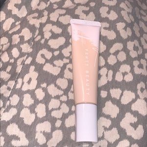 Fenty Beauty Hydrating Foundation